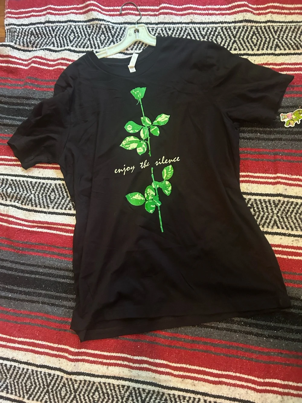 Depeche Mode Black Crewneck Enjoy the silence GREEN rose Tee